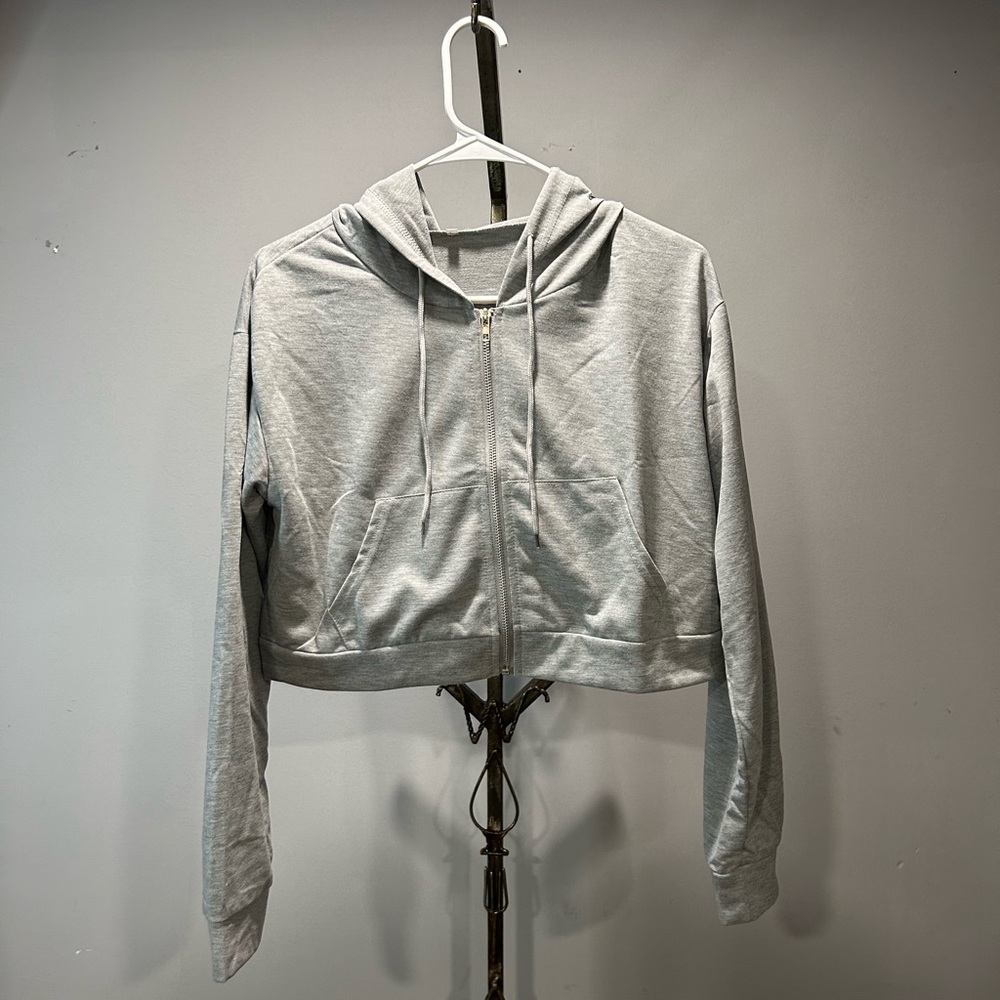 NWOT Gray Cropped Hoodie